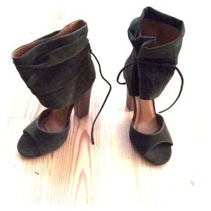 NEW!!!Shoe republic LA.Olive Open Toe/mid Boot